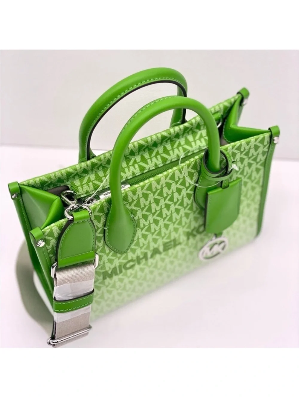 MICHAEL KORS MIRELLA SMALL SHOPPER TOTE CROSSBODY OMBRÉ